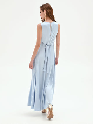 Abito lungo cielo azzurro con drappeggio in raso