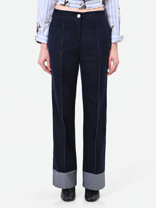 Pantalone blu navy in velluto con risvolto a contrasto