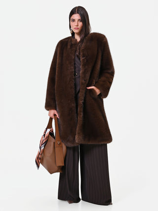 Cappotto girocollo effetto pelliccia marrone moro