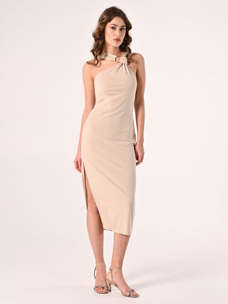 Abito Beige Stretch con Scollo Asimmetrico