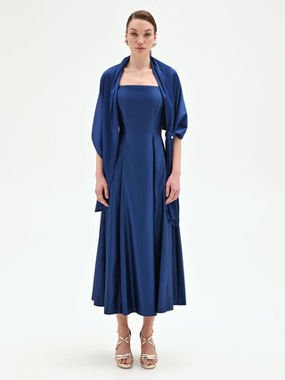 Stola in raso blu brillante