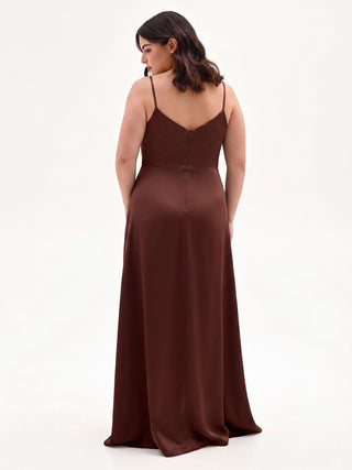 Langes Curvy-Kleid mit drapiertem Oberteil