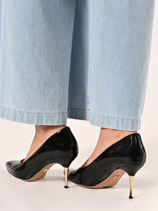 Pumps with Gold Heel