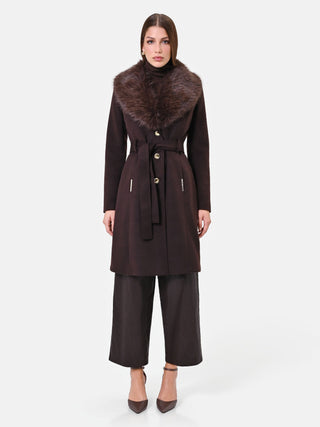 Brown coat with faux fur collar and belt