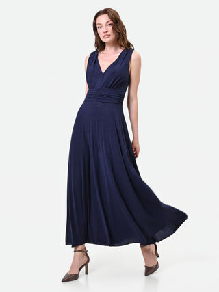 Robe longue bleu marine avec drapé à la taille