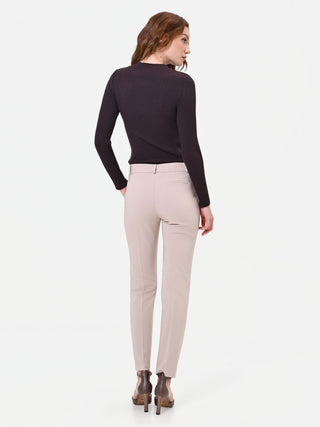 Zigarettenhose in Taupe-Beige mit Bügelfalte