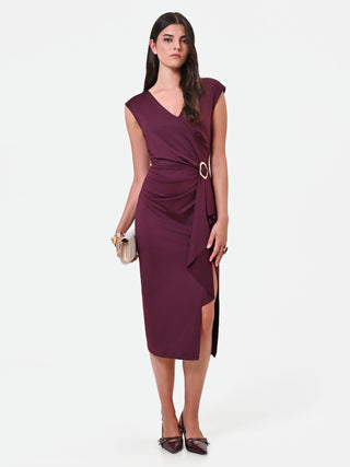 Robe fourreau midi bordeaux en jersey brillant