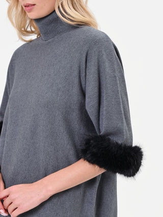Dunkelgrauer Viskose-Pullover mit Bündchen in Felloptik