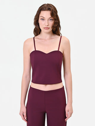 Bordeauxrotes Crop-Top mit Herzausschnitt