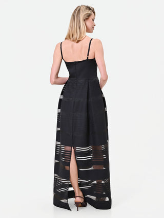 Schwarzes Maxikleid mit transparenten Streifen