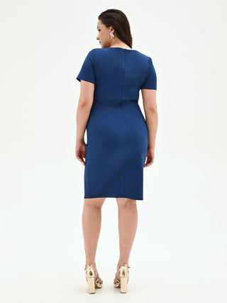 Abito Curvy blu brillante con drappeggio laterale