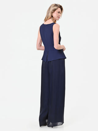 Fließender Jumpsuit aus changierendem Satin in Navyblau