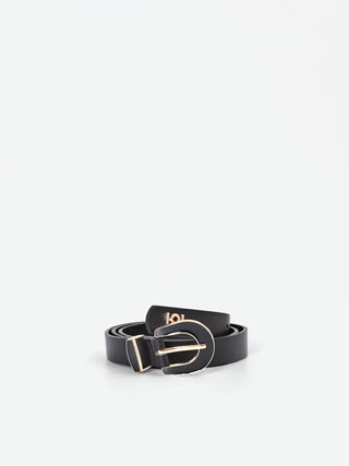 Ceinture noire à boucle dorée