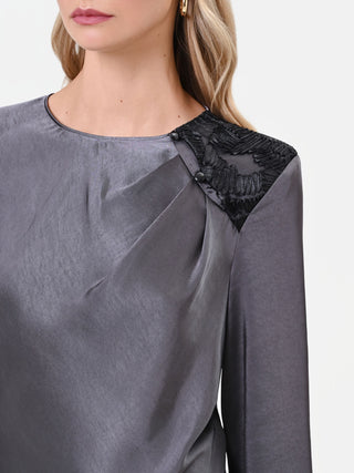 Robe midi asymétrique gris anthracite avec application