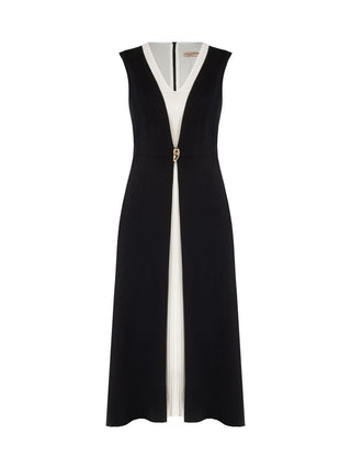Abito Curvy lungo nero con inserto plissettato a contrasto