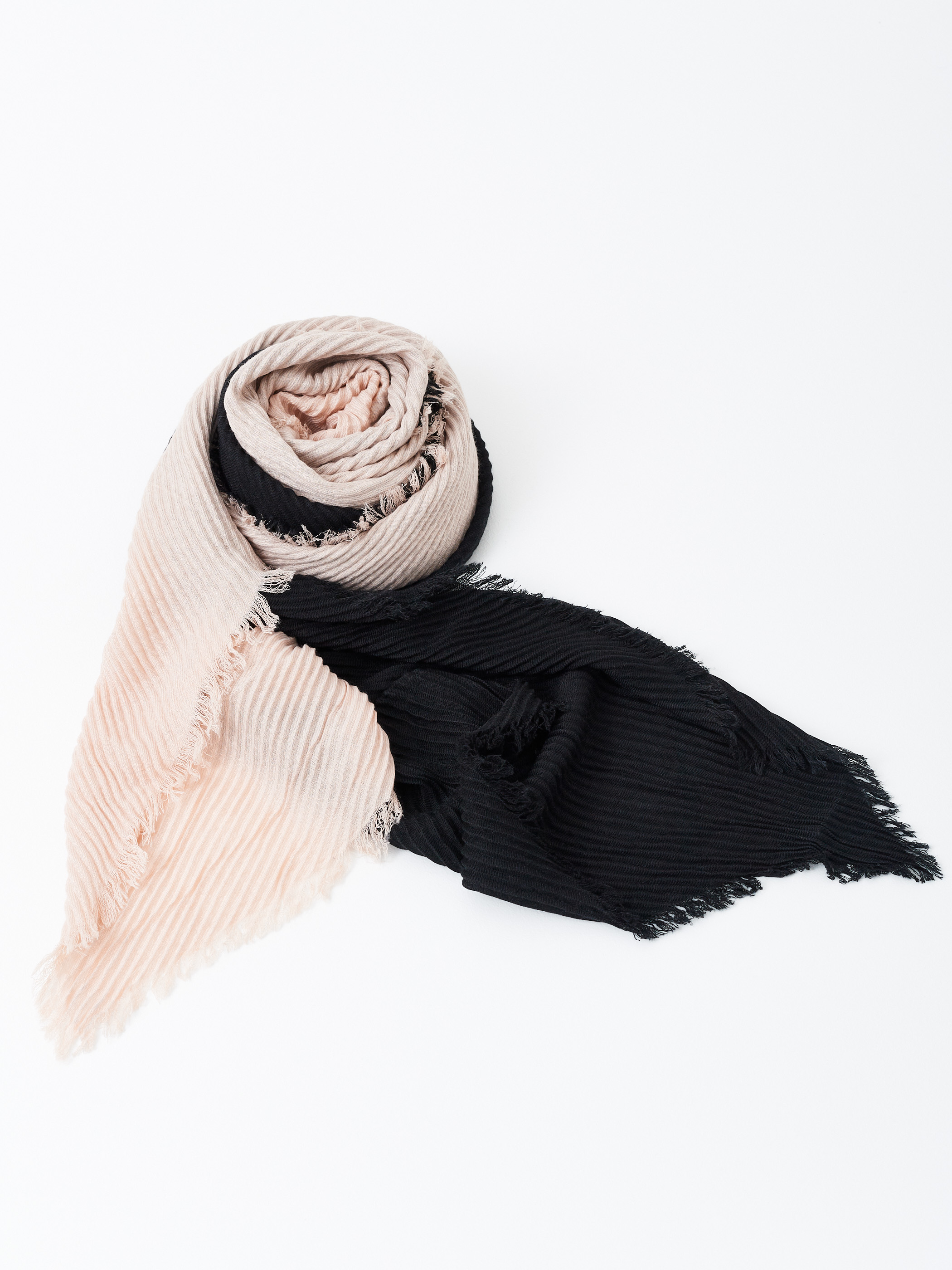 Bufanda plisada bicolor Negro | | Rinascimento