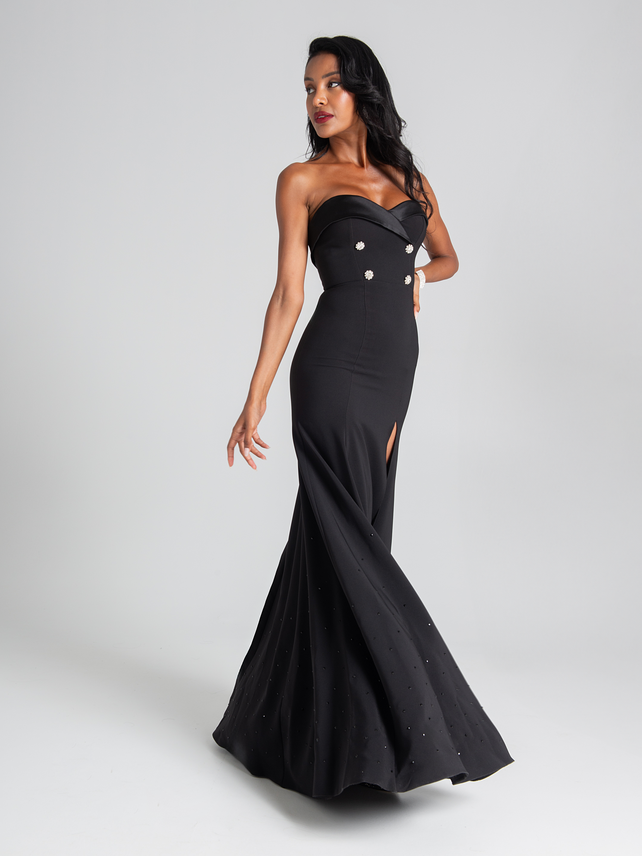 Vestito a sirena nero online