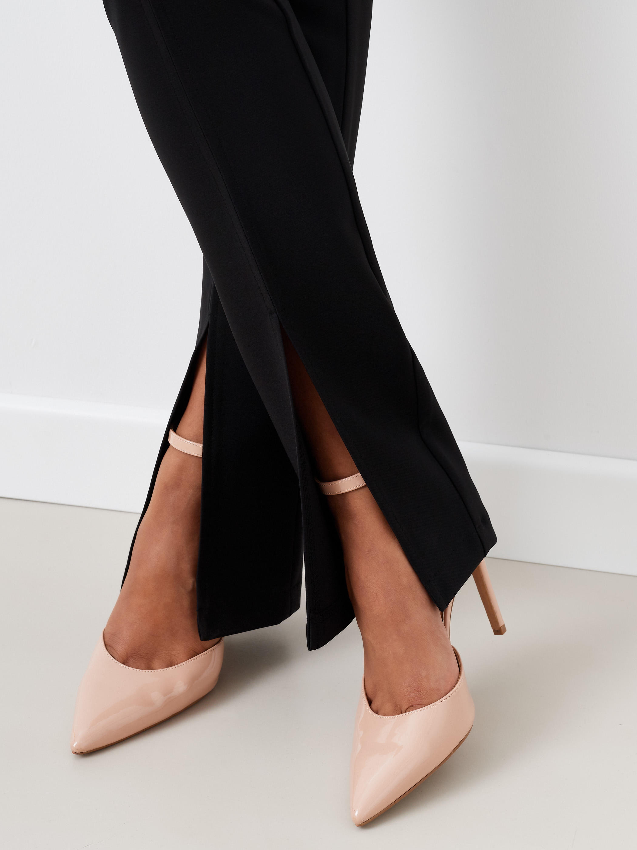 Pantalon noir fente discount avant