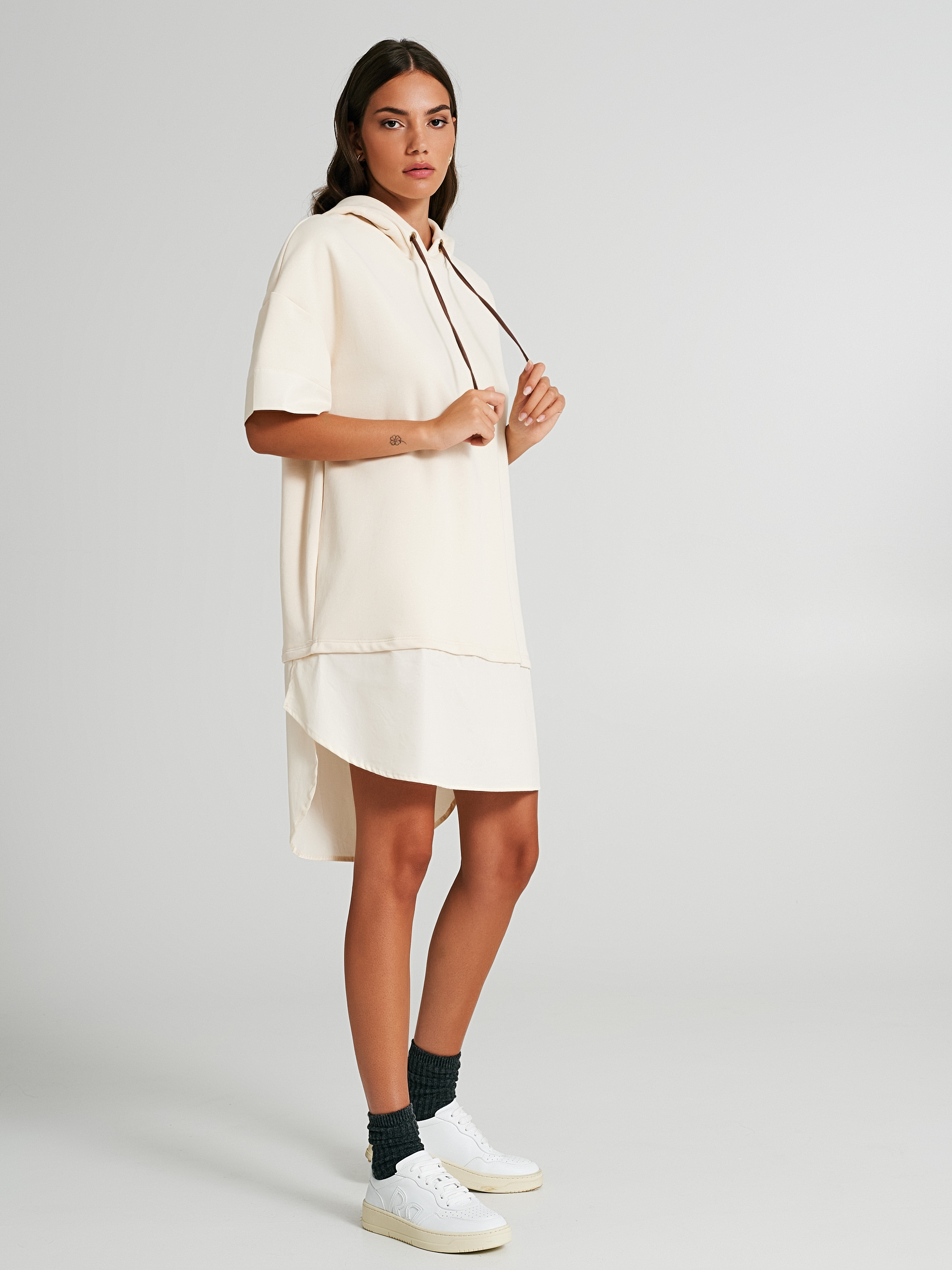 Vestito rinascimento corto davanti lungo dietro store