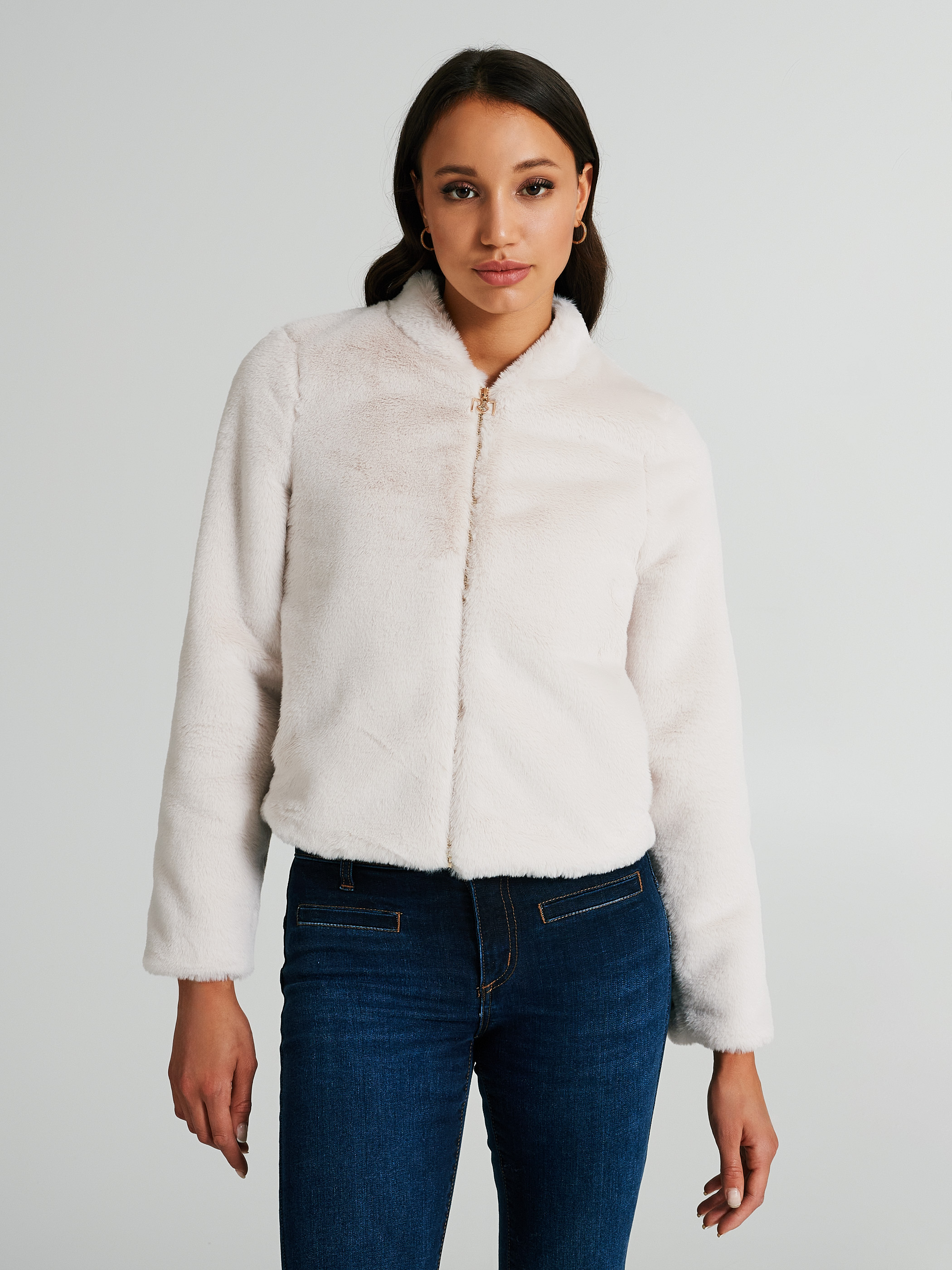 Faux fur jacket with zip