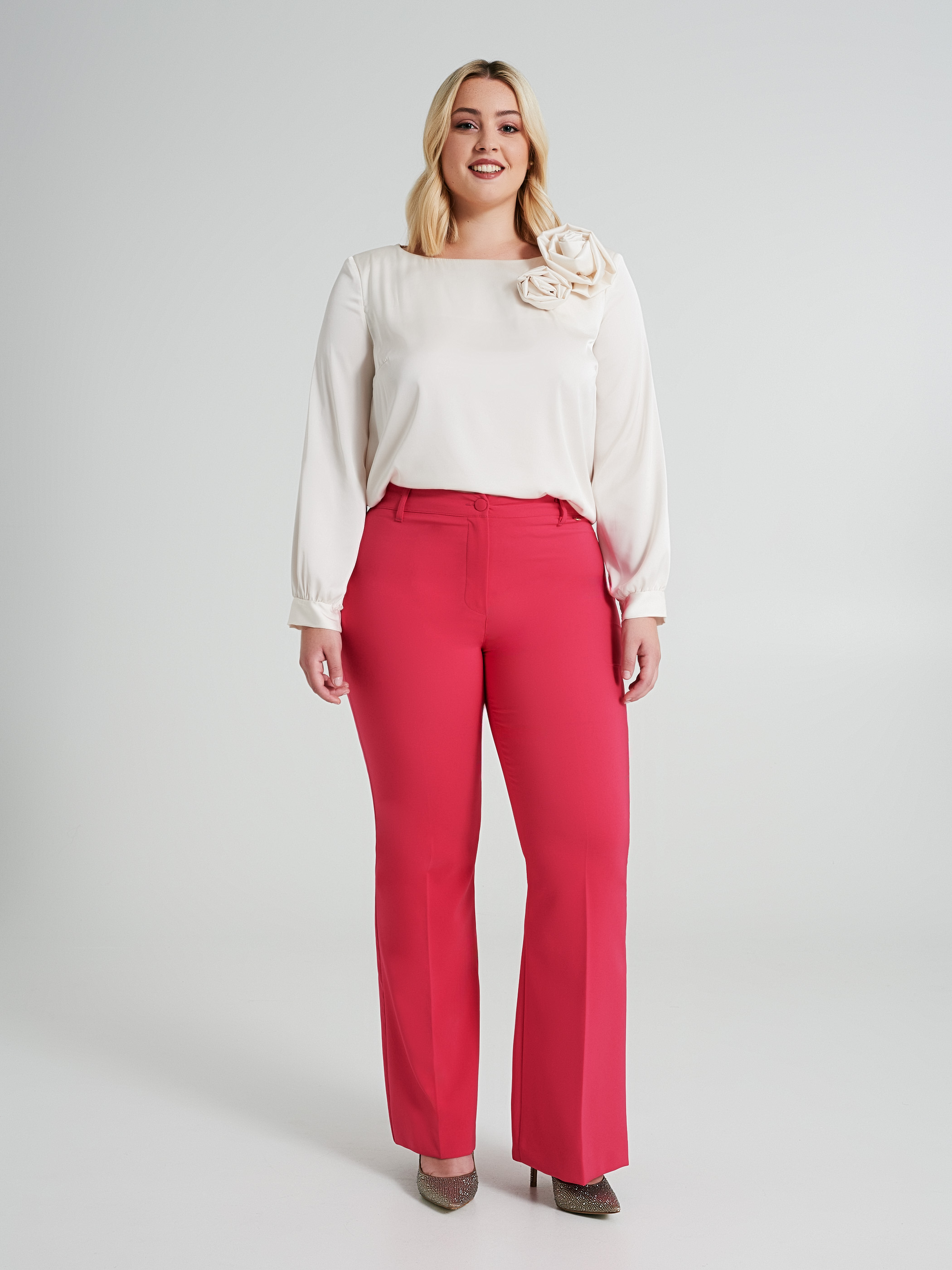 Pantaloni a online zampa curvy