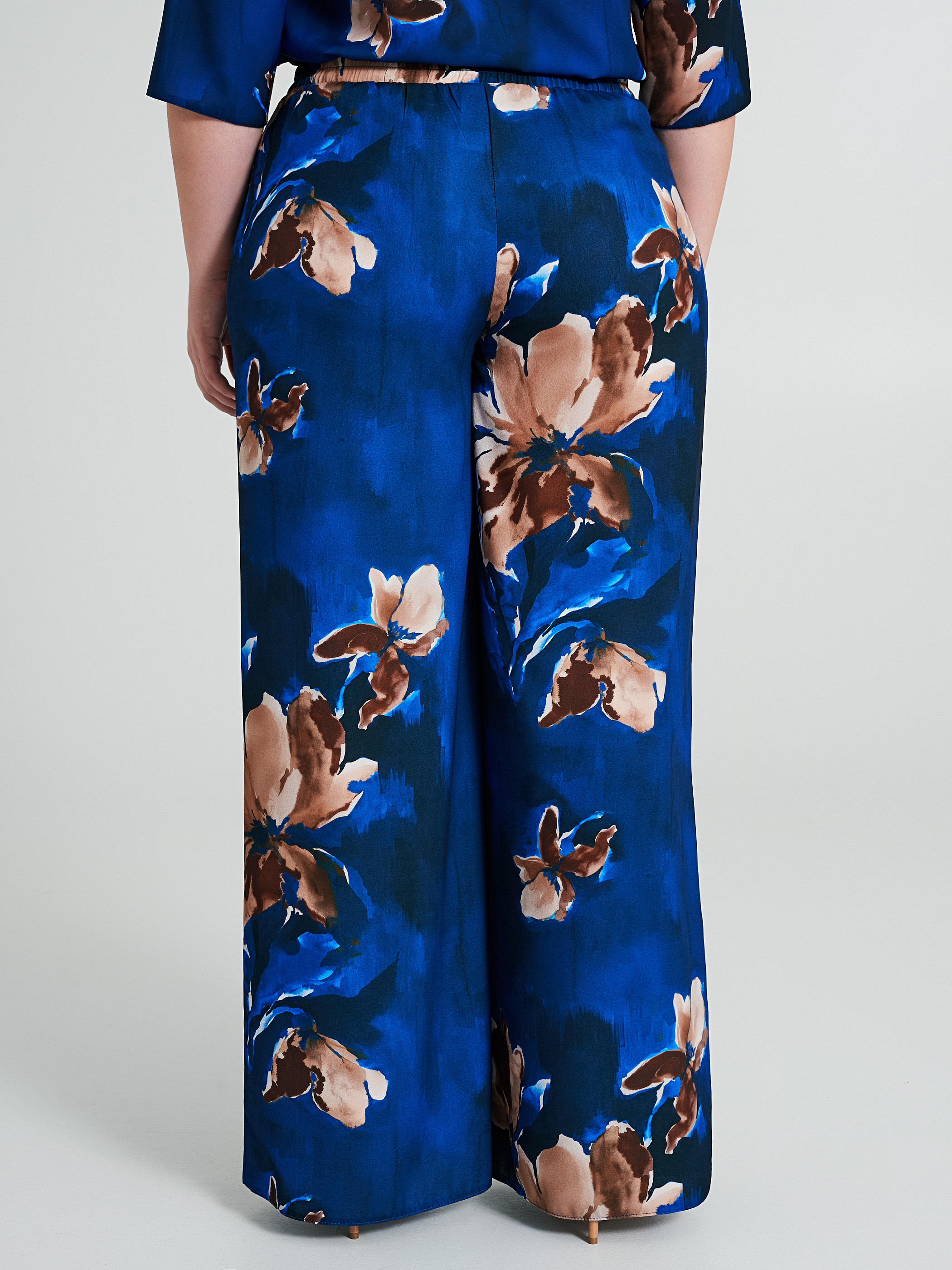 Pantaloni palazzo discount per curvy