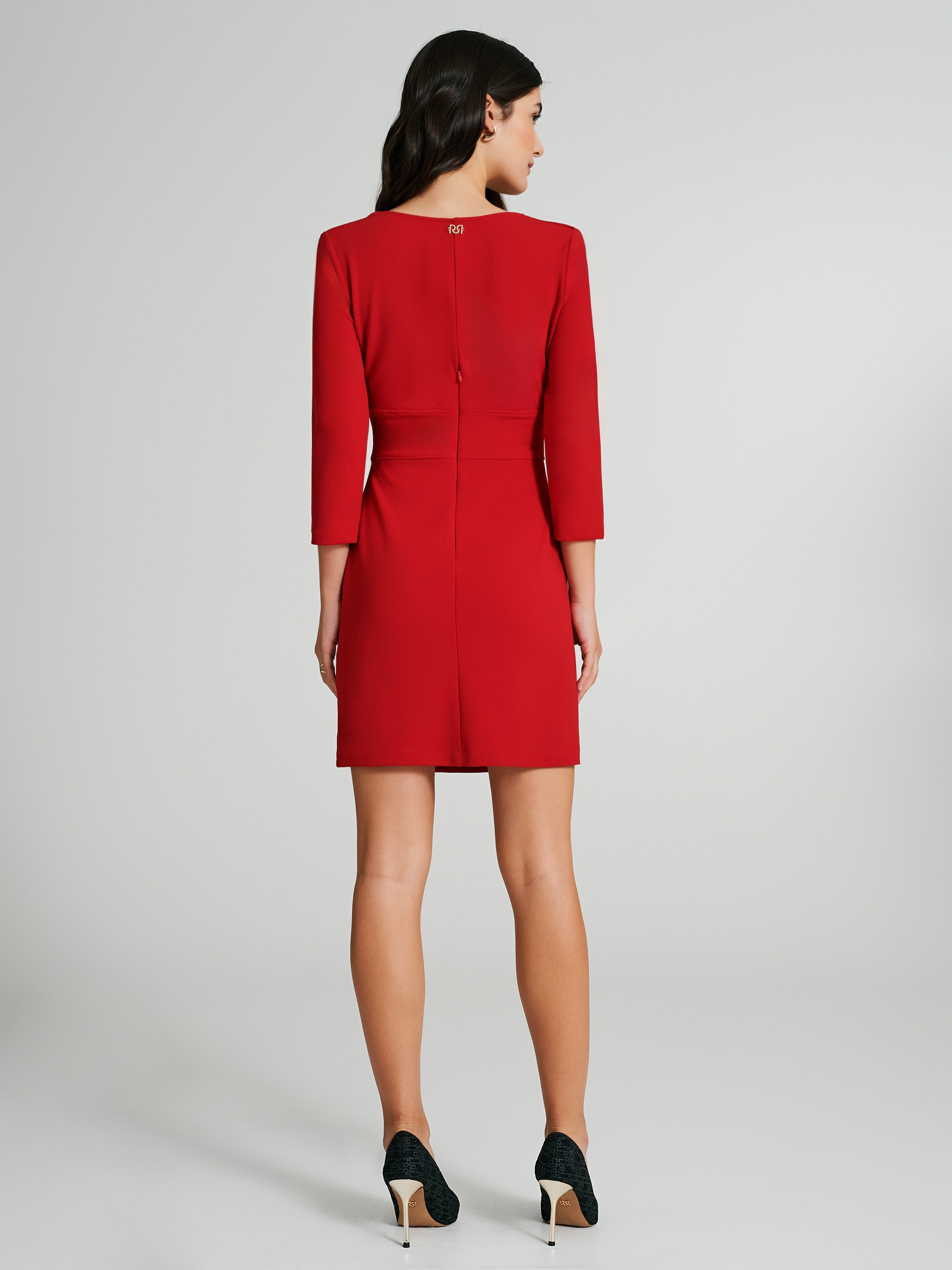 Robe fourreau courte online