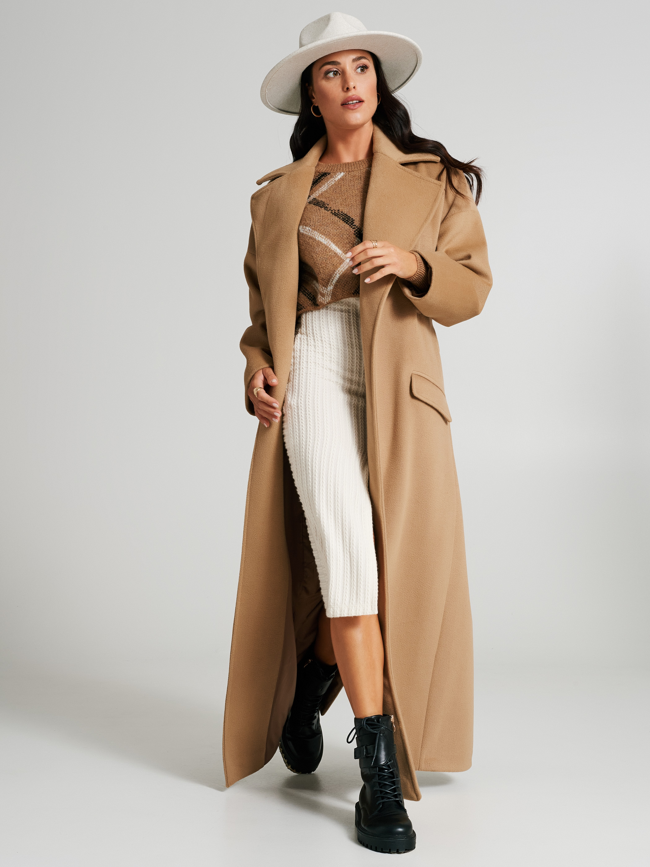 Manteau beige avec clearance ceinture