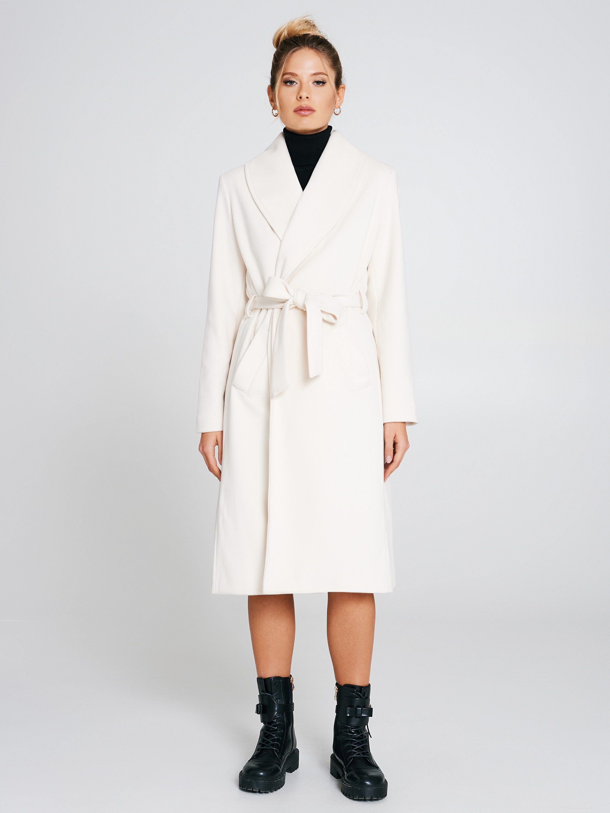 White fitted new arrivals coat