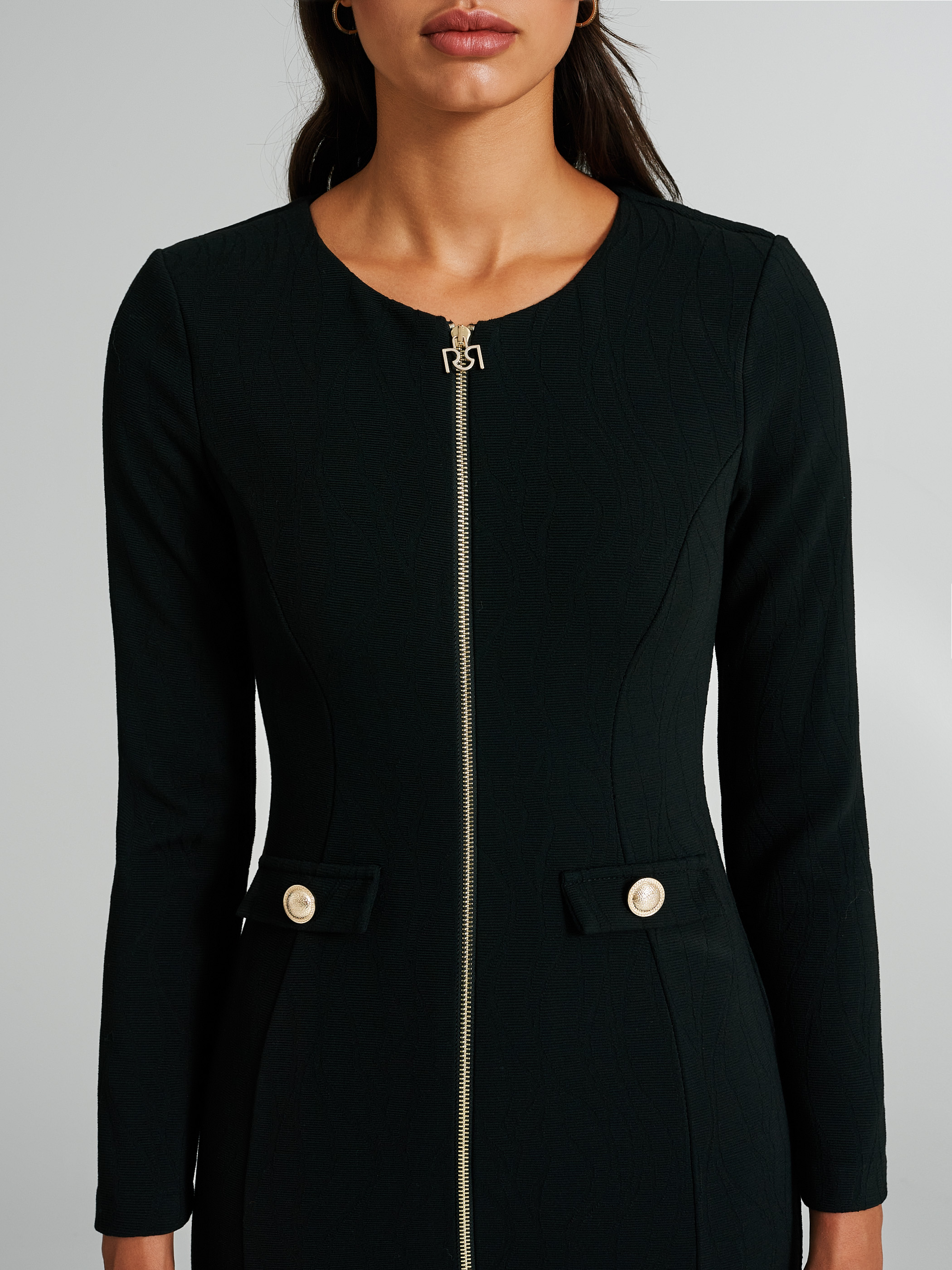 Rinascimento taille sales grand ou petit