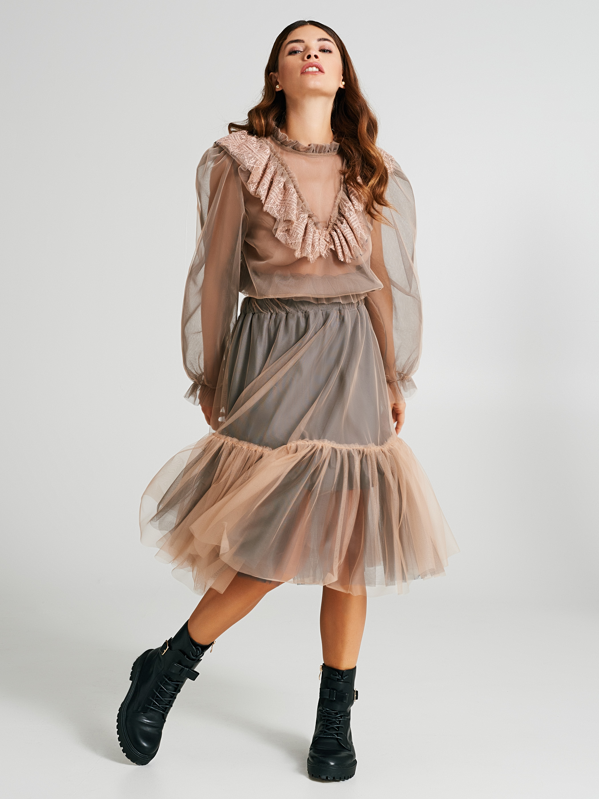 Blusa con pizzo store