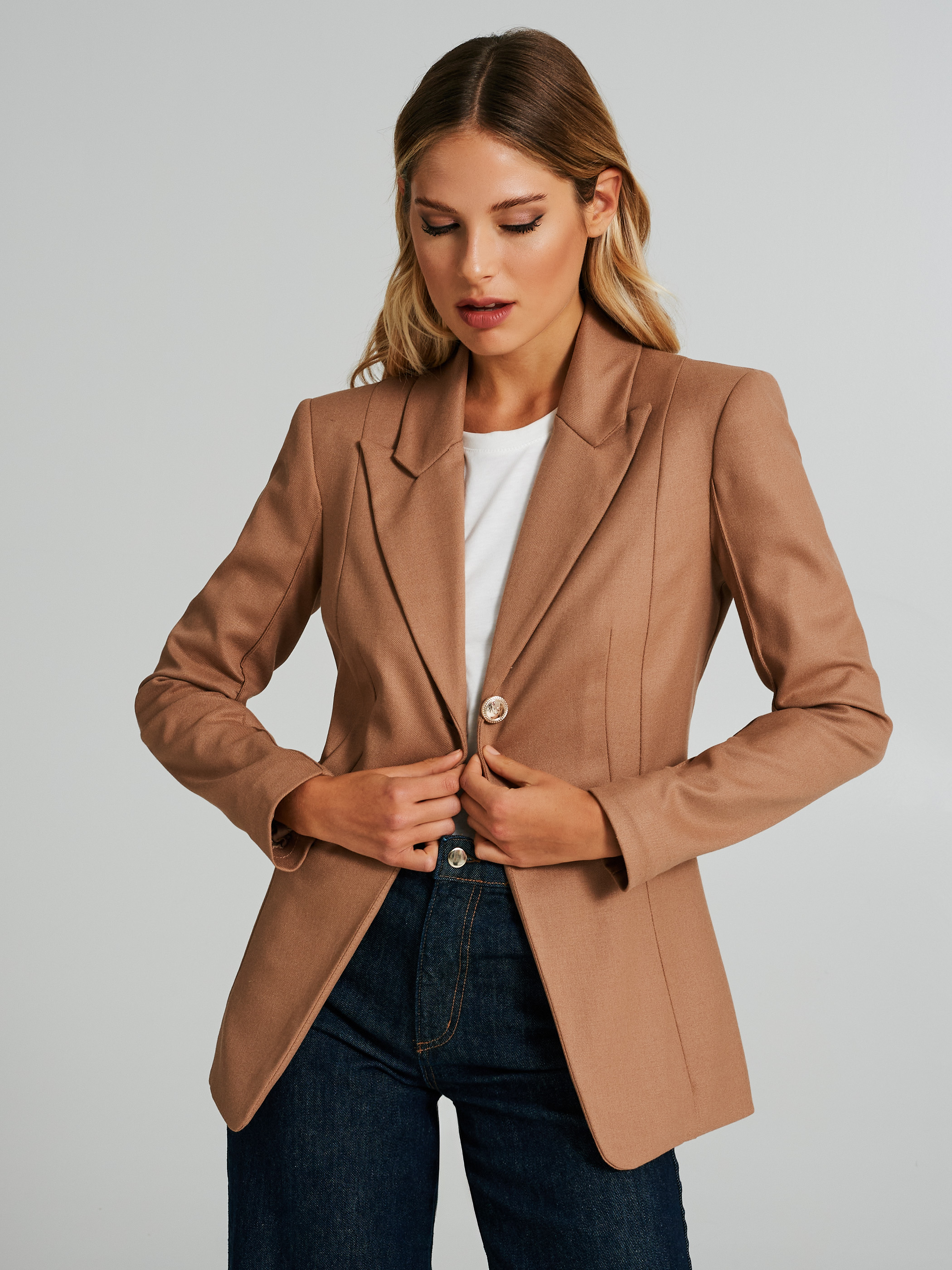 Bantoa discount abbigliamento elegante