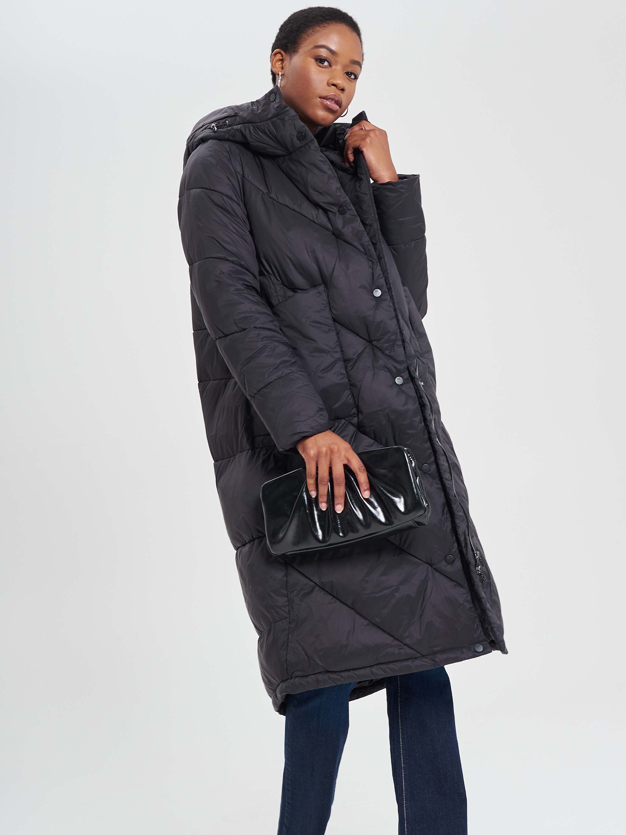 Long quilted black coat deals