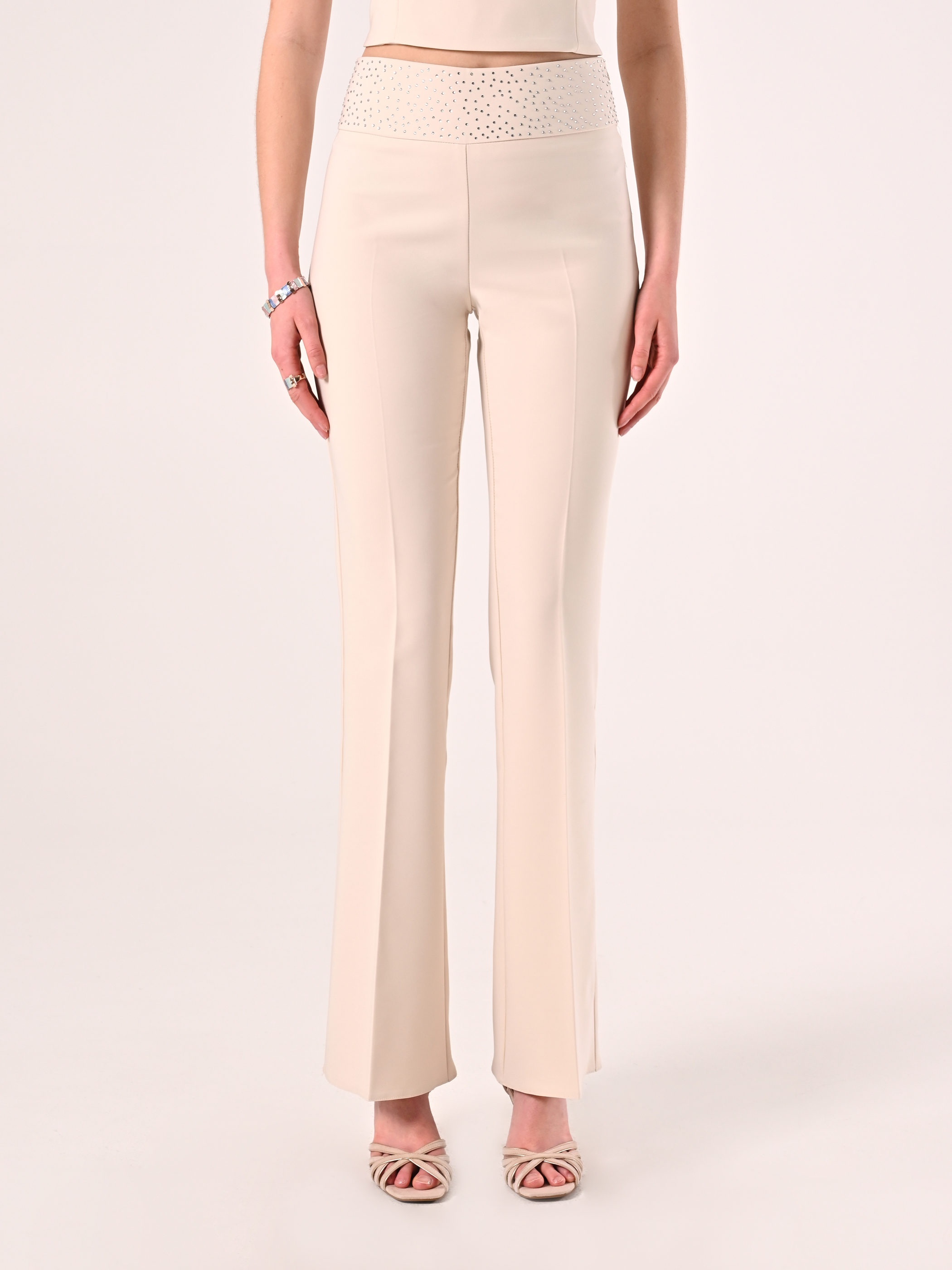 V TWELVE STAR EMBROIDERY PANTS サイズ0 ベージュ BITE Studios CHEVAL EMBROIDERED PANT - Trousers - cream