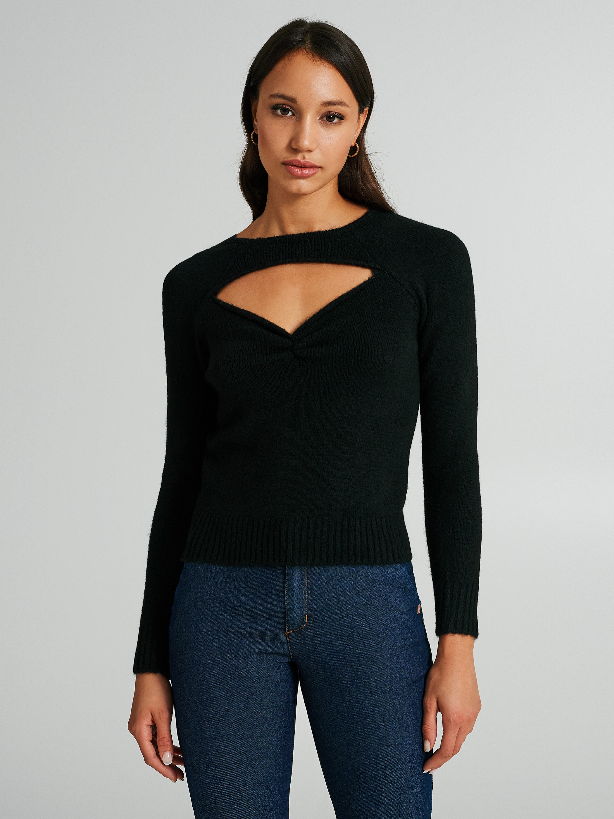 Pull avec hotsell epaule ouverte
