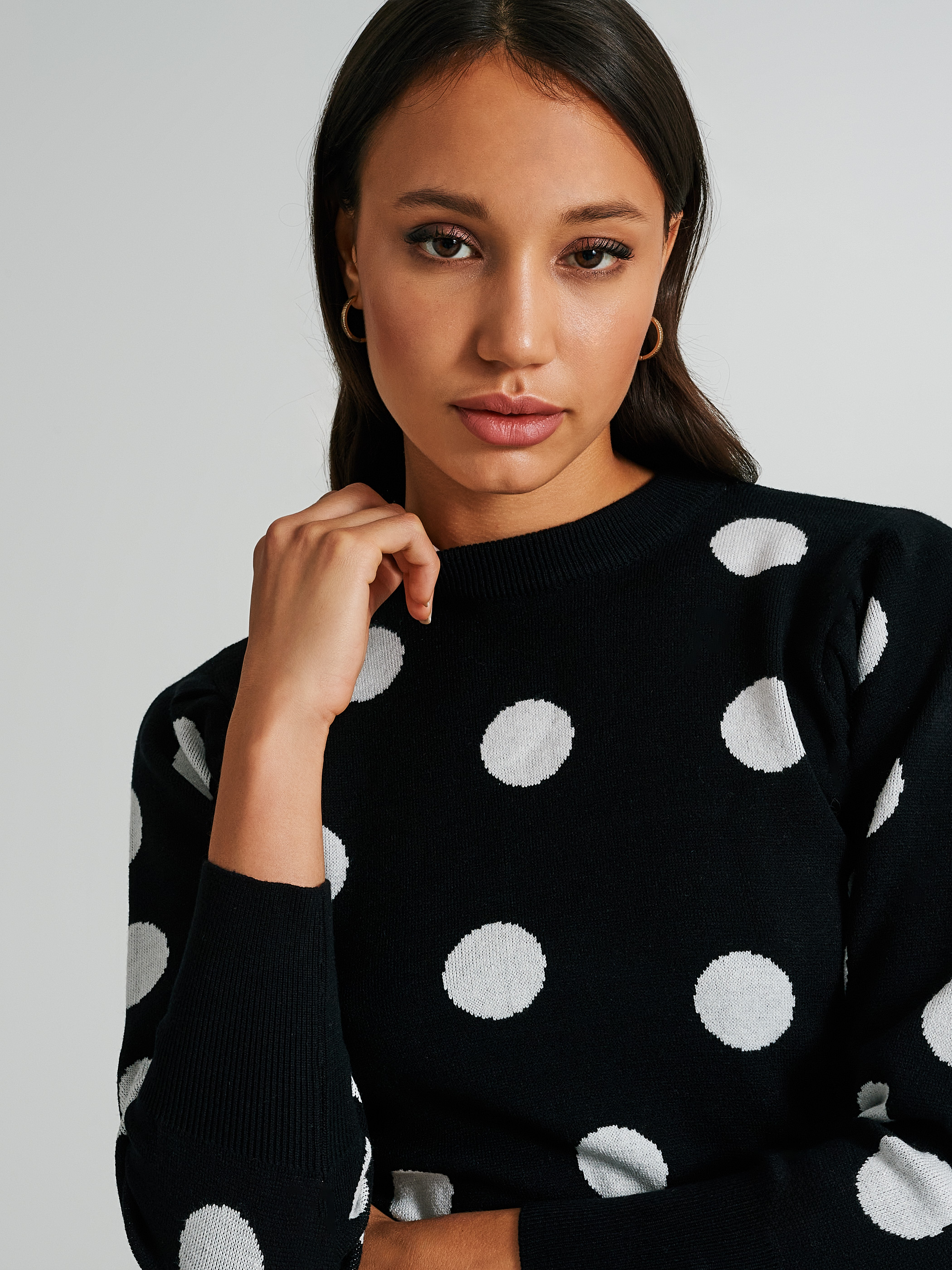 Black and white polka dot jumper top
