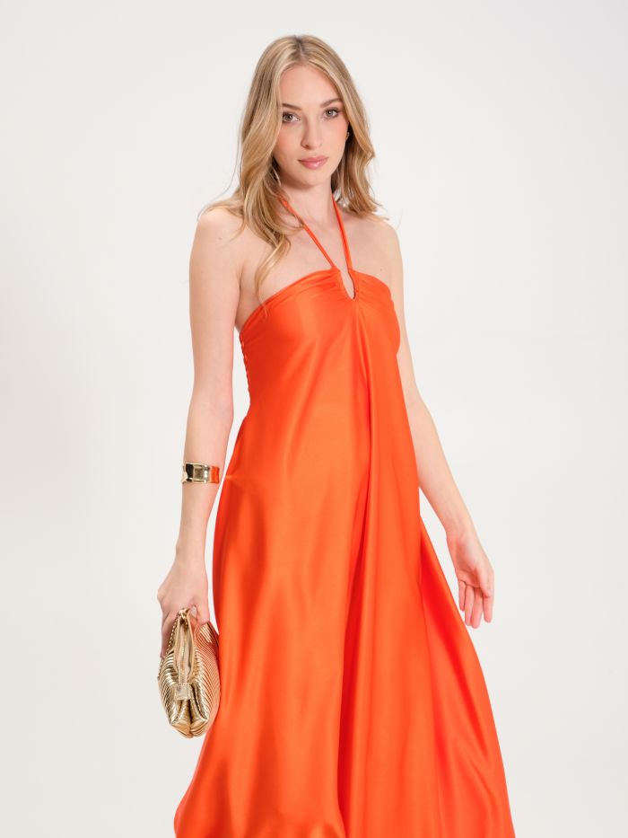Langes Kleid aus Satin in Orange in_i7