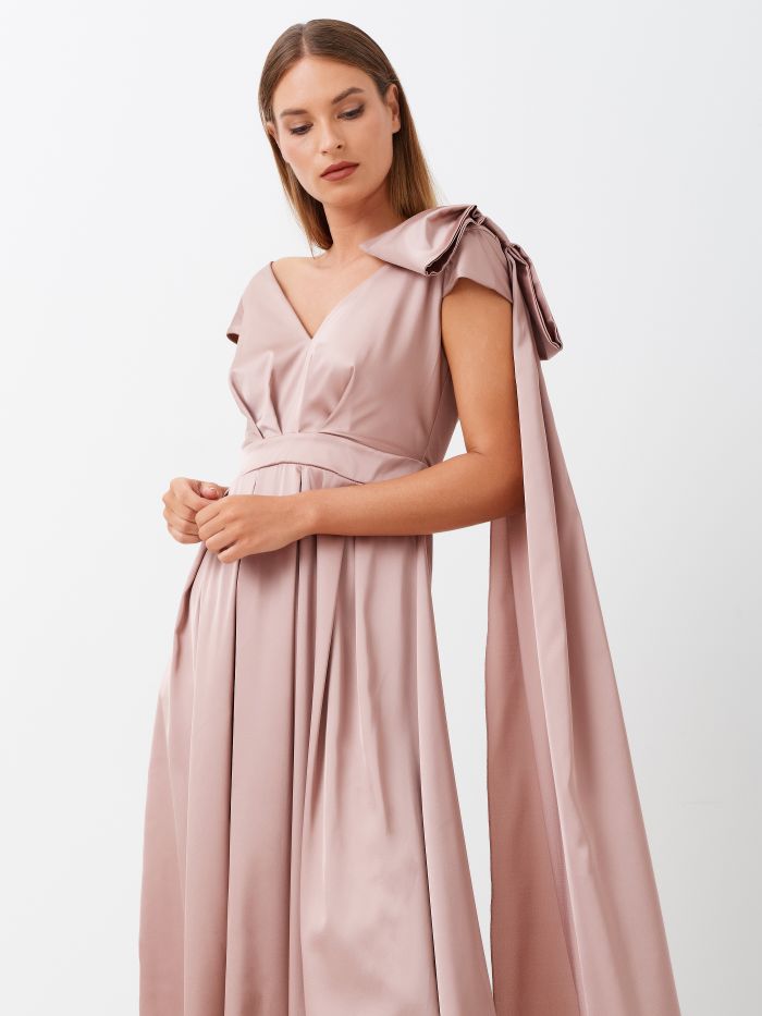 Pink Rinascimento atelier dress with a bow   Rinascimento
