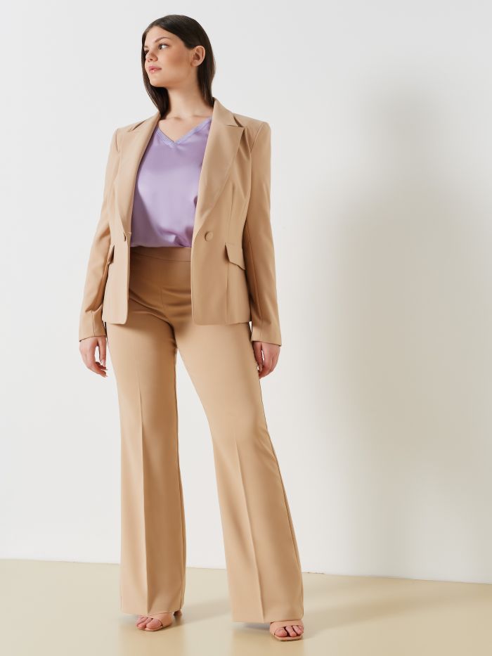 Top Curvy Scollo a V in Raso   Rinascimento