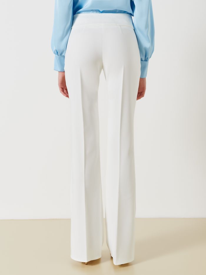 Pantaloni Mid Flared in Tessuto Tecnico   Rinascimento