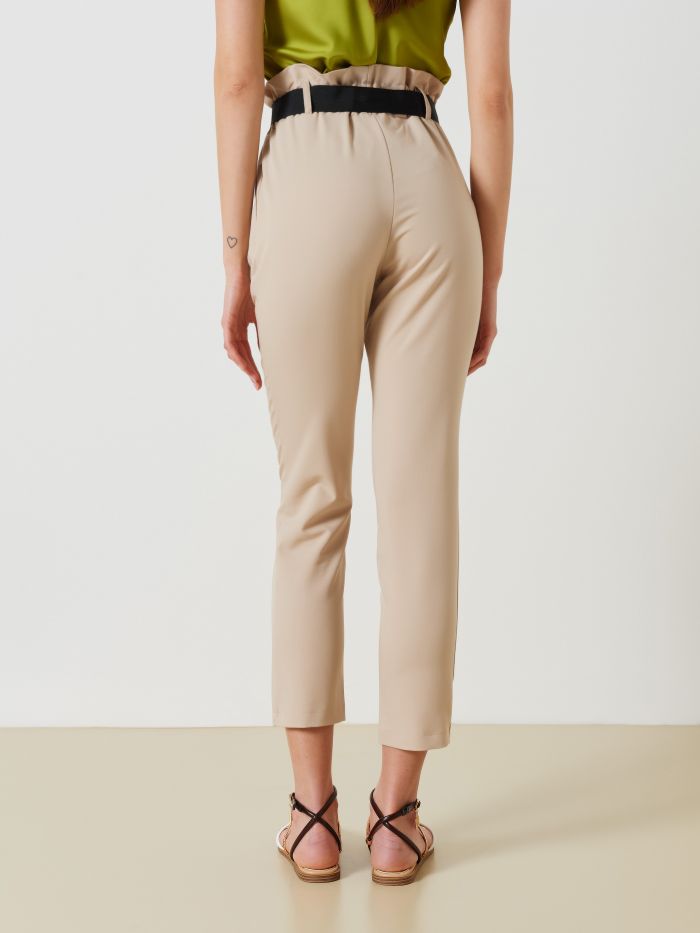 Pantaloni Carrot con Pince  Rinascimento