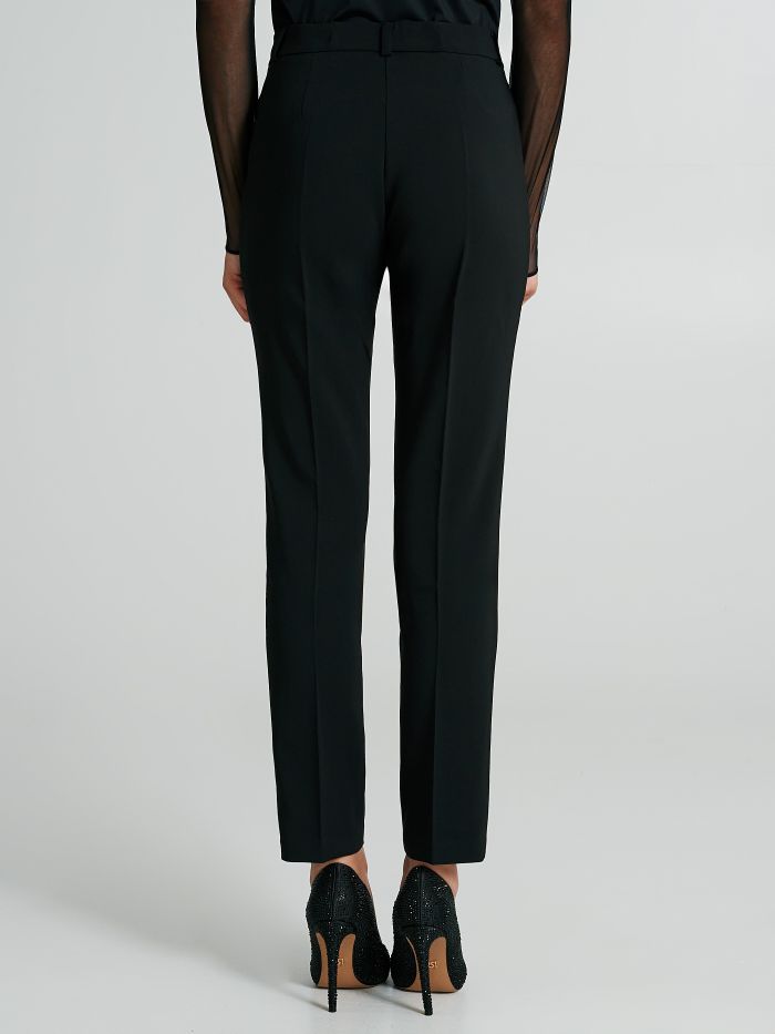 Pantaloni Slim Fit in Tessuto Tecnico  Rinascimento