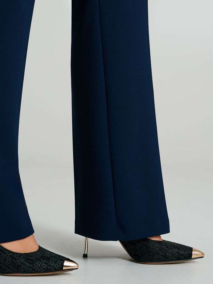 Curvy Palazzo-Hose aus Scuba-Kreppstoff  Rinascimento