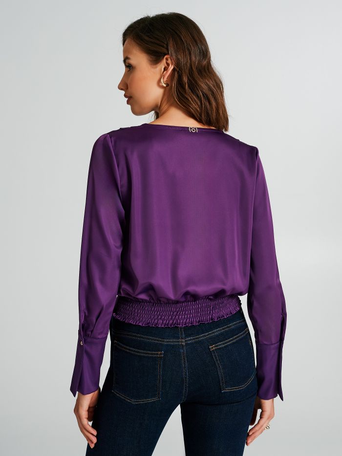 Boxy satin blouse   Rinascimento