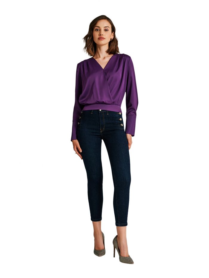 Boxy satin blouse   Rinascimento