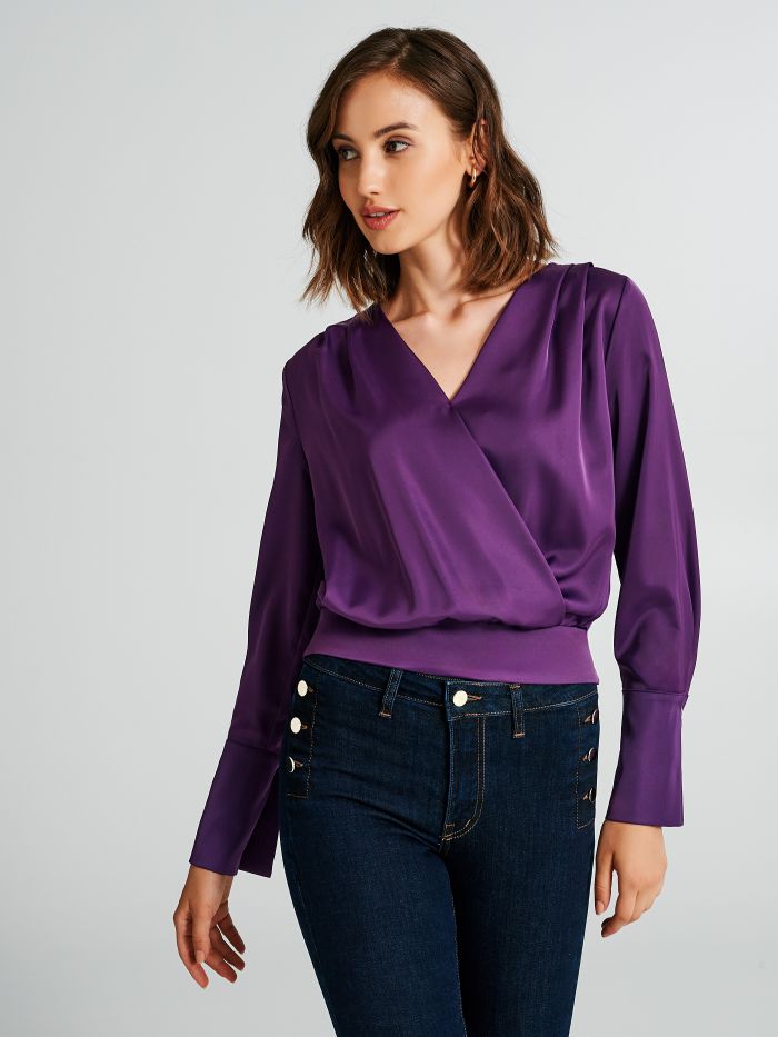 Boxy satin blouse   Rinascimento