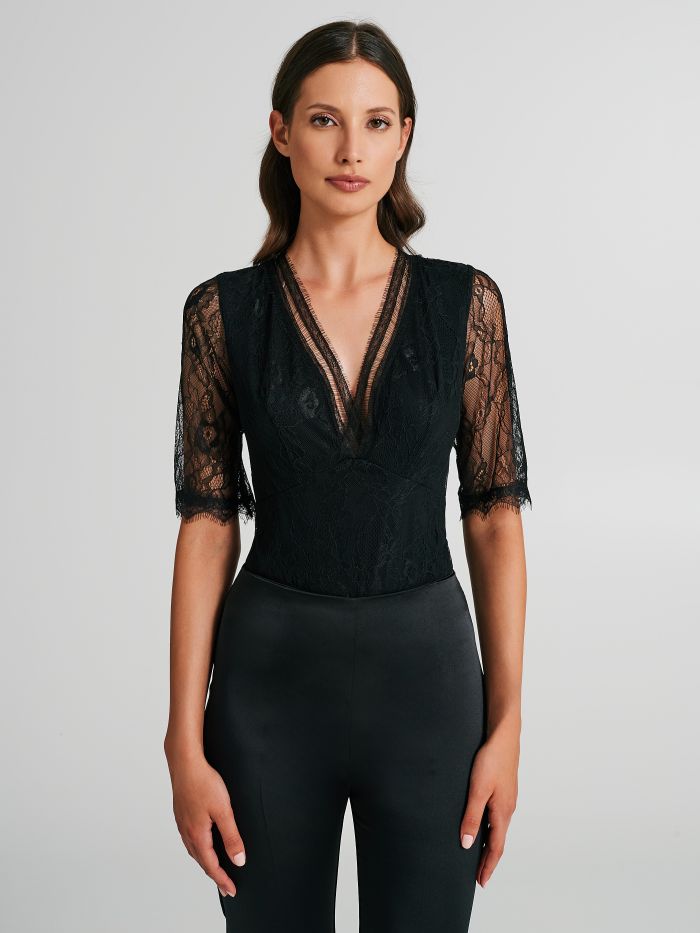 Bodysuit in lace with half sleeves  Rinascimento