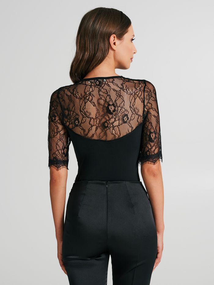 Bodysuit in lace with half sleeves  Rinascimento
