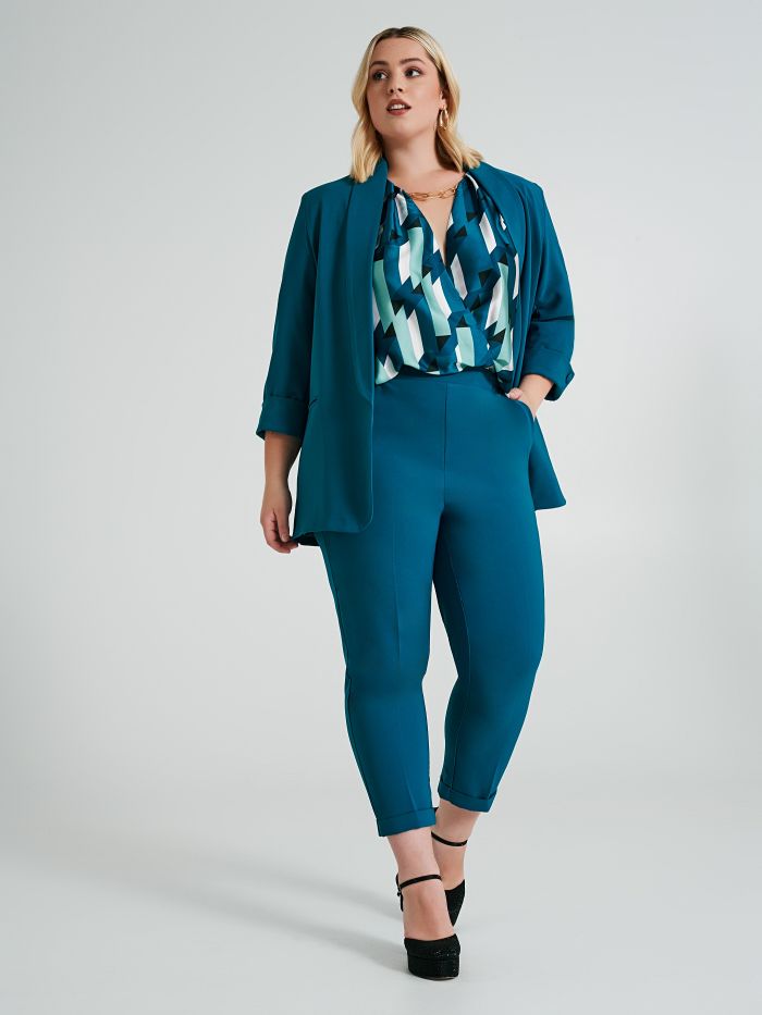 Offene Curvy-Jacke aus technischem Gewebe  Rinascimento