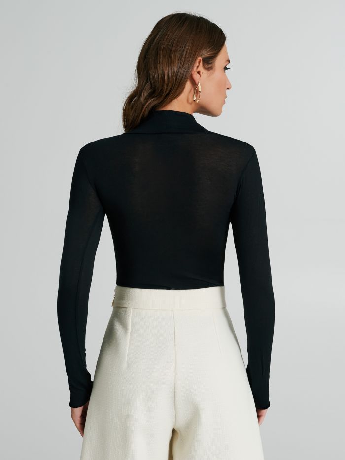 Cashmere-blend turtleneck knitted top  Rinascimento